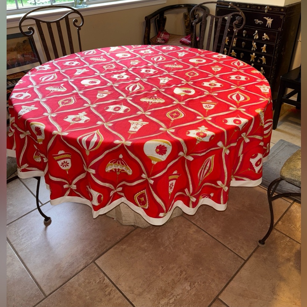 Festive Red and White Tablecloth 60s True Vintage Atomic Eames Screen Print USA